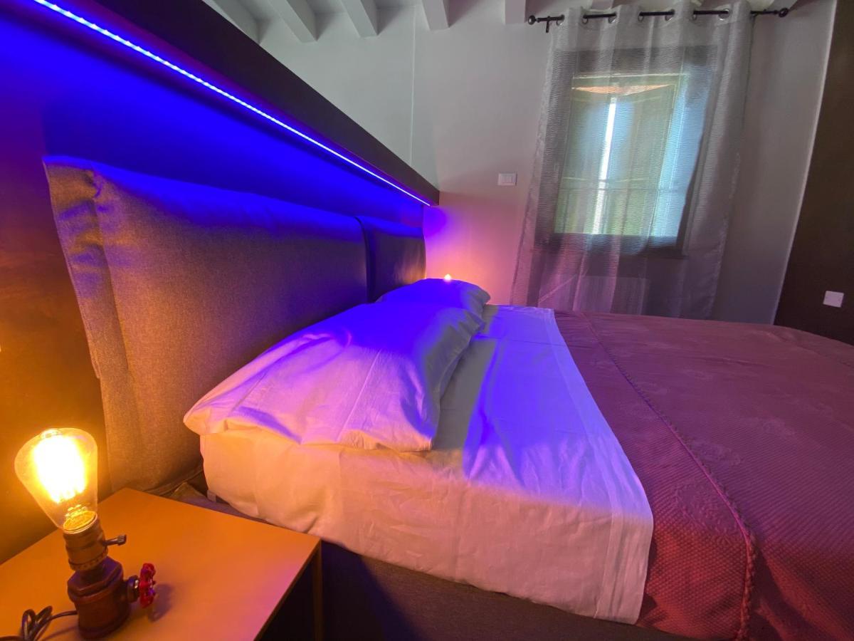 Castello Mavino Apartment Сирмионе Екстериор снимка