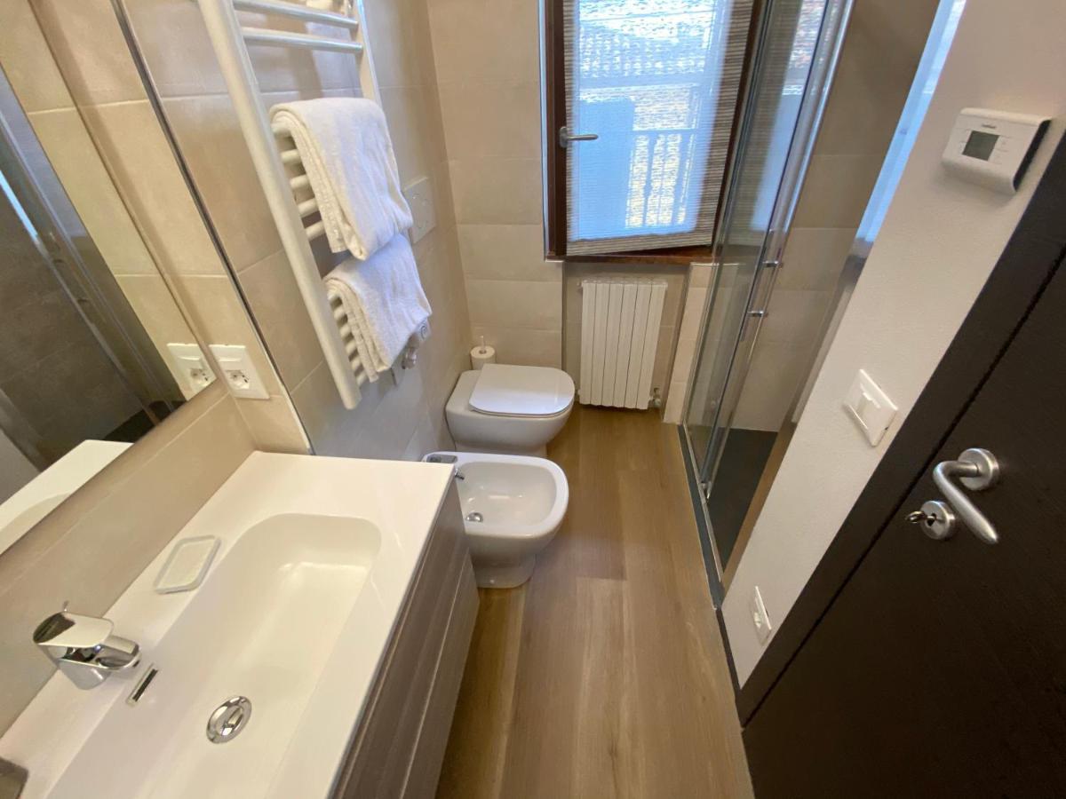 Castello Mavino Apartment Сирмионе Екстериор снимка