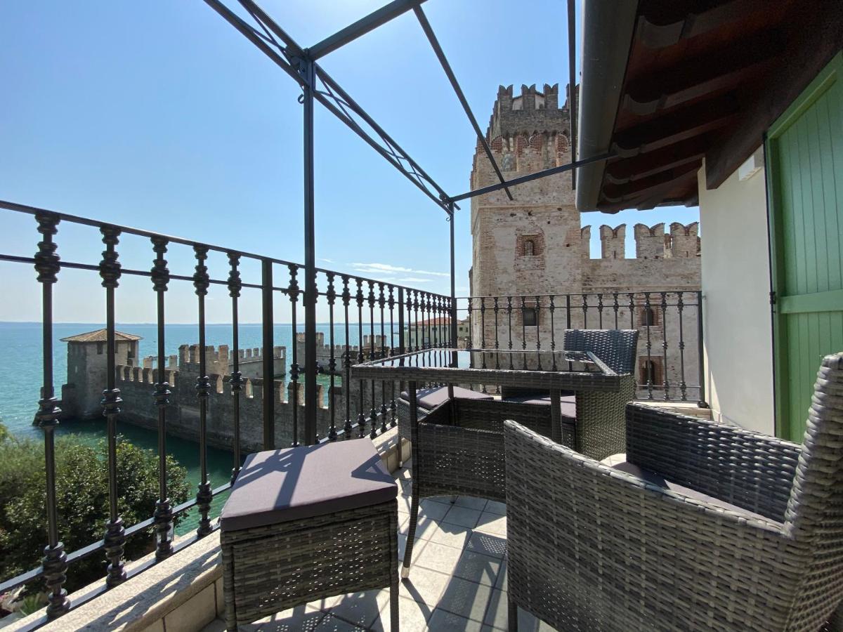 Castello Mavino Apartment Сирмионе Екстериор снимка