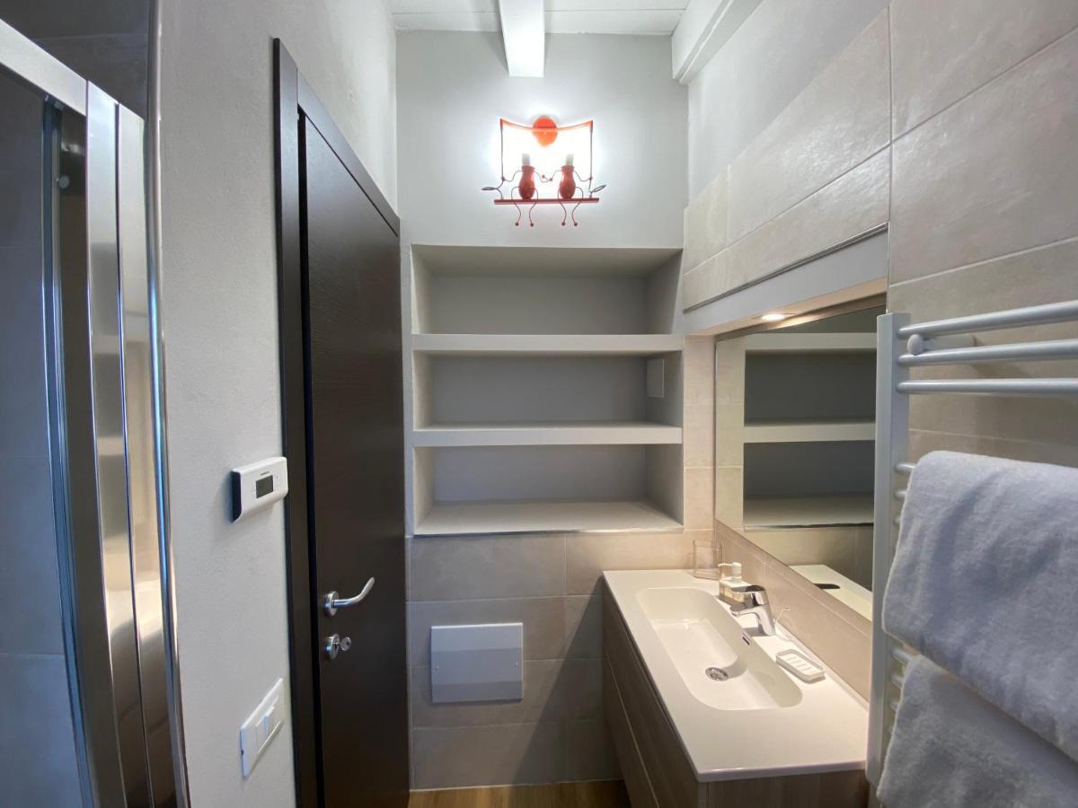 Castello Mavino Apartment Сирмионе Екстериор снимка